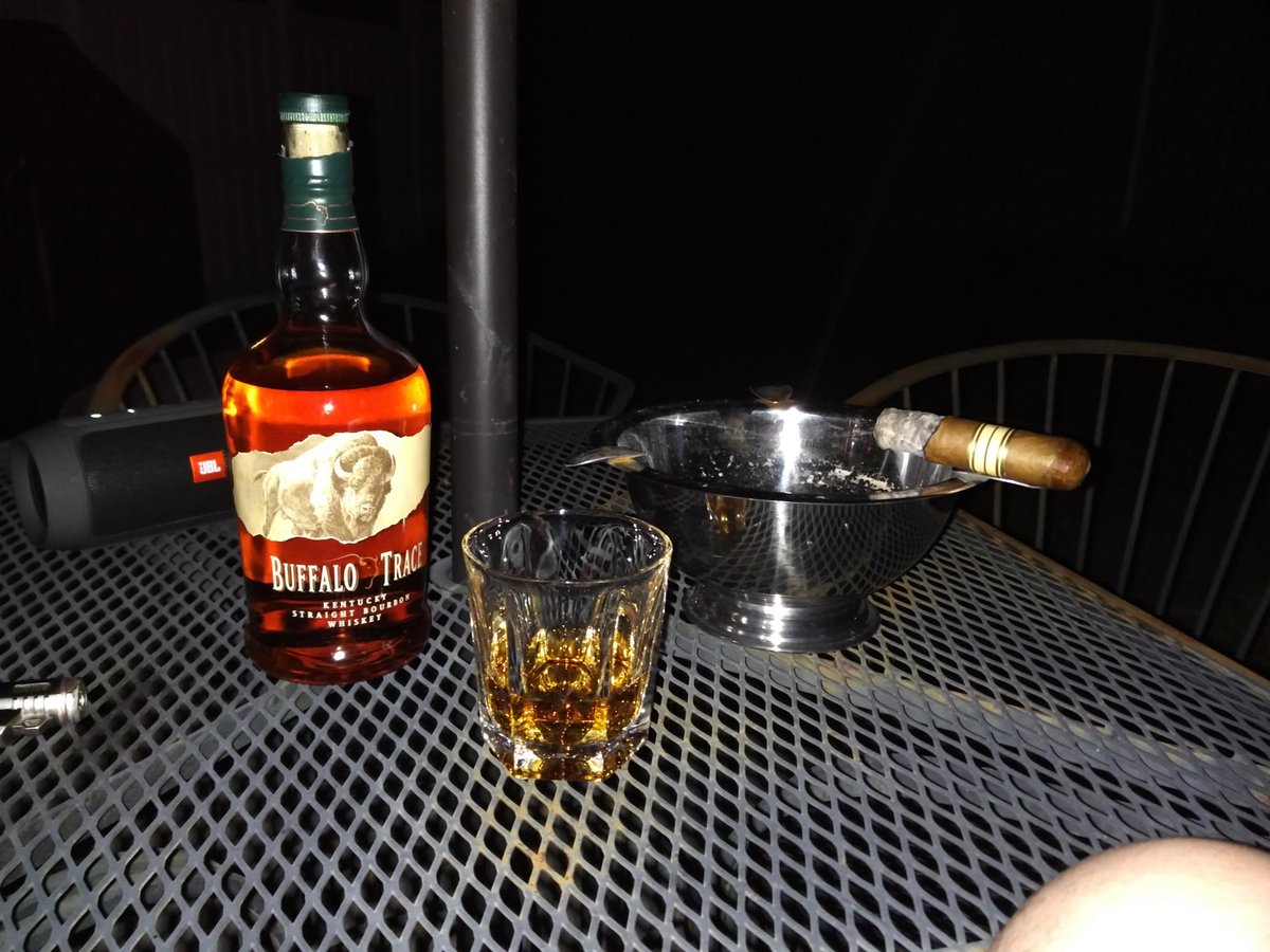 walstylez's tweet photo. Celebrating @kells_2017 & #Tuffy2 joining the #PackFam on a nice quiet summer night. https://t.co/hJ6oh8fIDv