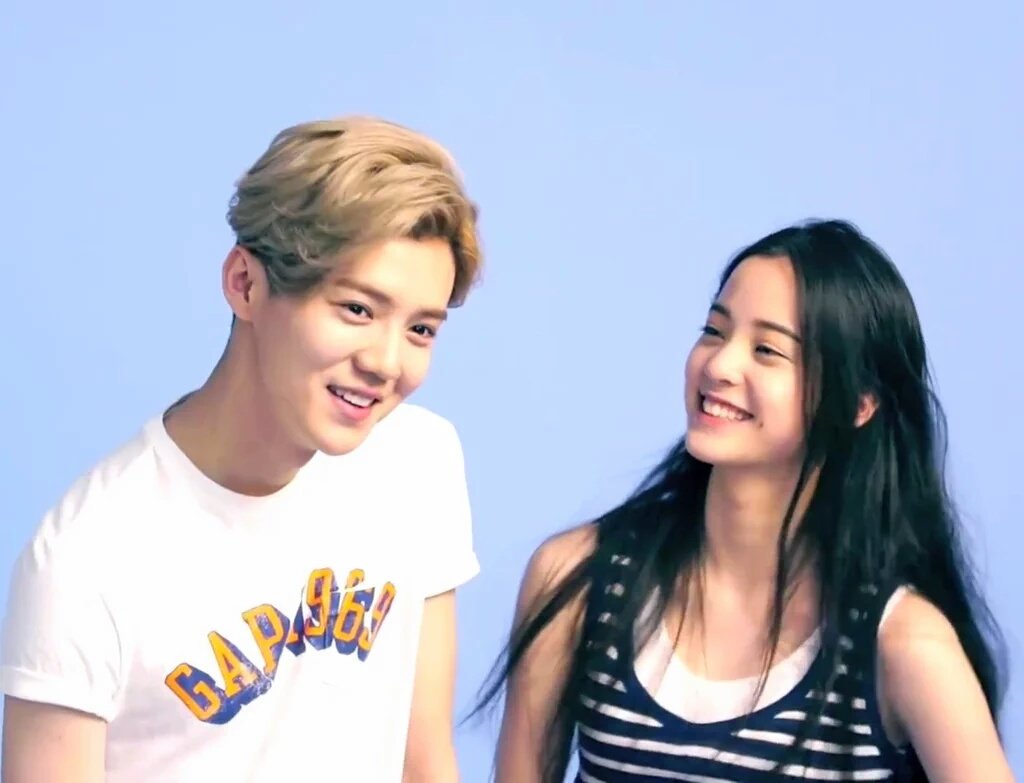 blondeIuhan's tweet photo. they're cute https://t.co/ASPPonQimC
