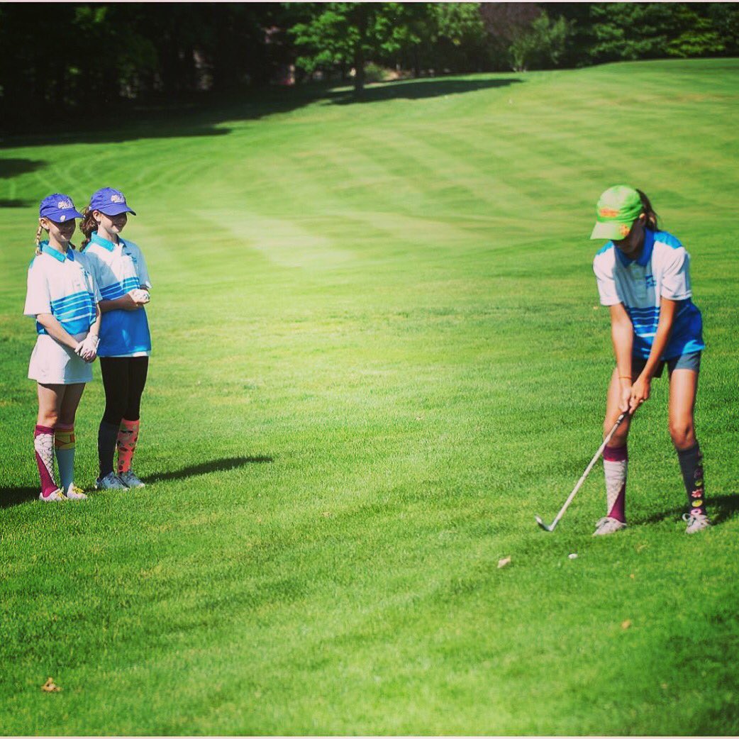 GirlsGolfErie's tweet photo. Your girlfriends always stand by you!  #girlfriends #PGAjrLeague #girlsgolf https://t.co/eHOqoDj830
