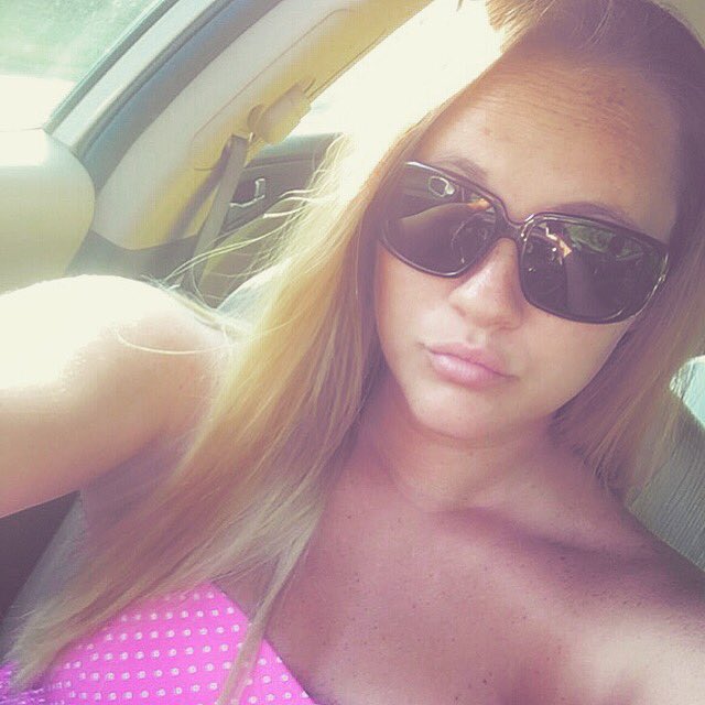 britney_murph's tweet photo. #FirstDayOfSummer #2016 #selfie #me #Riding #gotmeinmyfeels https://t.co/obj6wxe9b9