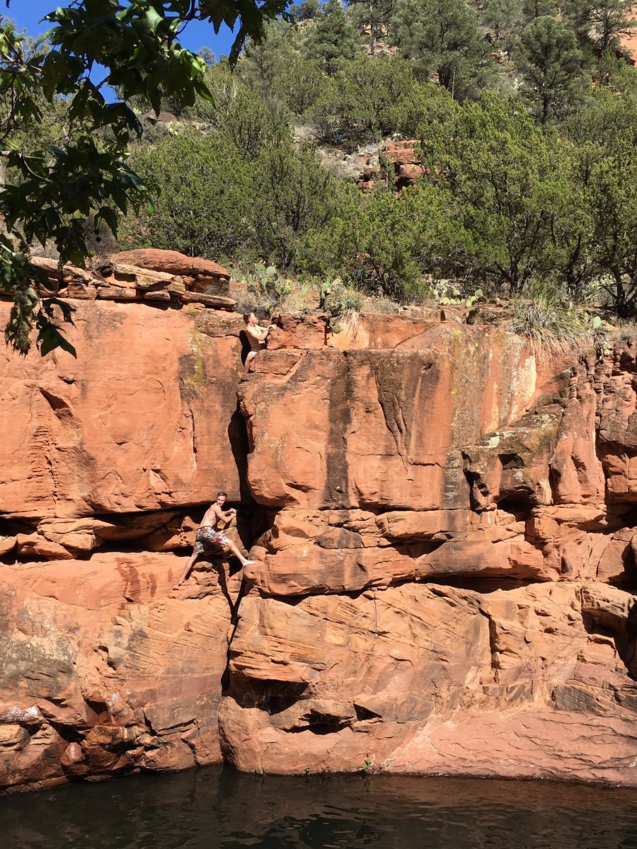 AlienAtom's tweet photo. Free climbed this rock wall https://t.co/w1PoKL7sub