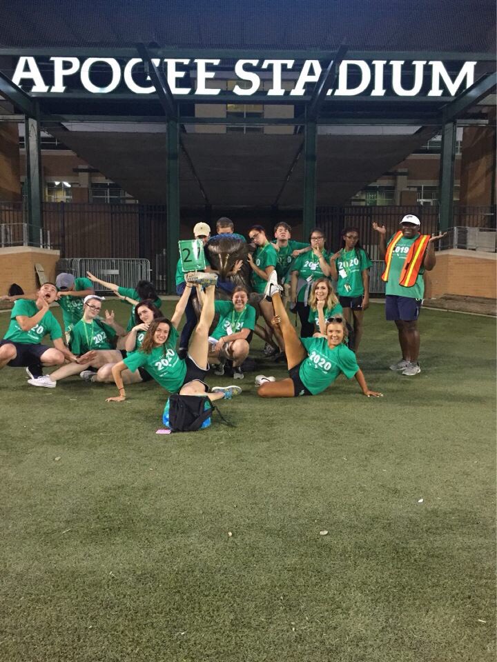 macdaddyel's tweet photo. #unt20 #orientation3 #group27 https://t.co/saSQg8WvDS