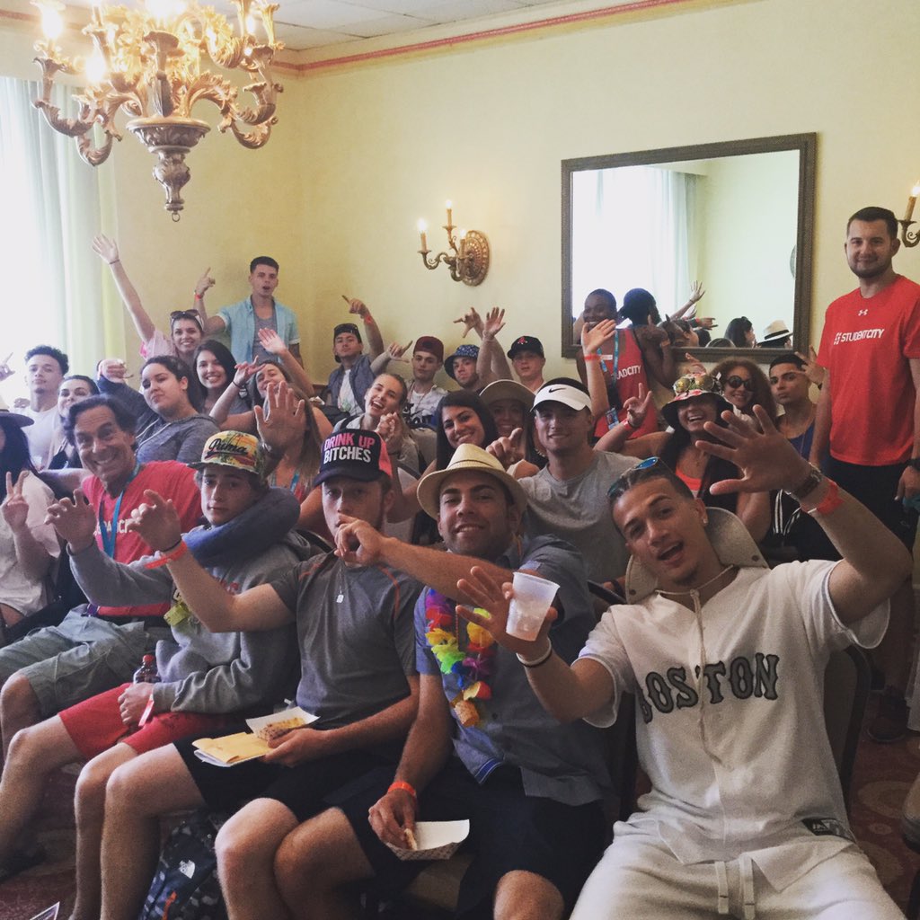 grad_city's tweet photo. Boston in the house! #summerbreak #baha16 https://t.co/7RQX7rFQb3