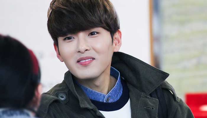 ELFbelongsToSJ's tweet photo. 5 years old baby &amp; hot oppa🔥 all in one @ryeong9 Happy Birthday! can't believe you're turning 30! #HappyRyeowookDay https://t.co/FXK2etiJsb