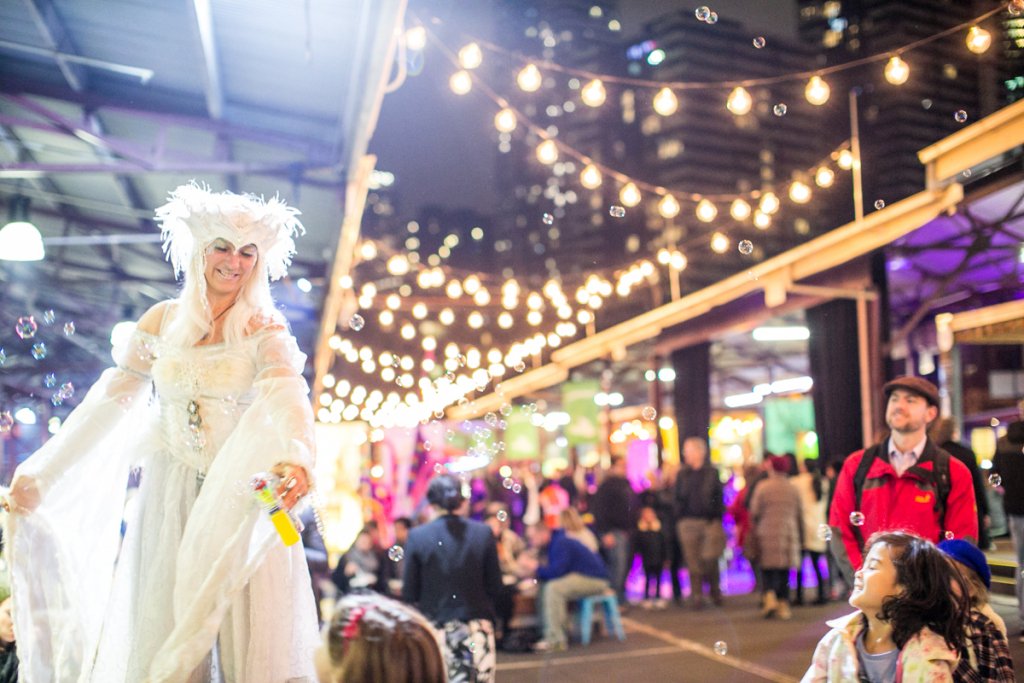 oztourguide's tweet photo. Check out what's on at The Queen Victoria Market this winter! #australia #melbourne https://t.co/zJZPvFyWpC https://t.co/gFcW4Wtrbj
