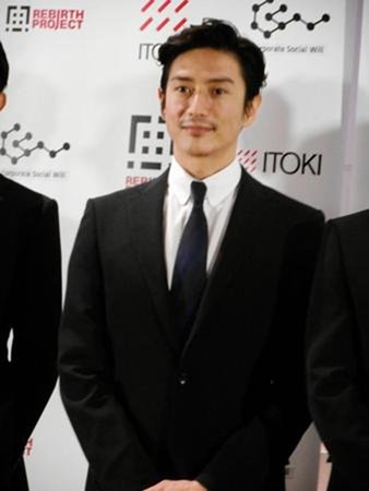 桜 きなこ 伊勢谷友介がイトーキとタッグ デイリースポーツ Online T Co Jbe3gtwxhh お 髭を伸ばしておられます やはーり 映画 忍びの国 クランクイン近し T Co Navmqplcwg T Co Blep7i6bsh Twitter