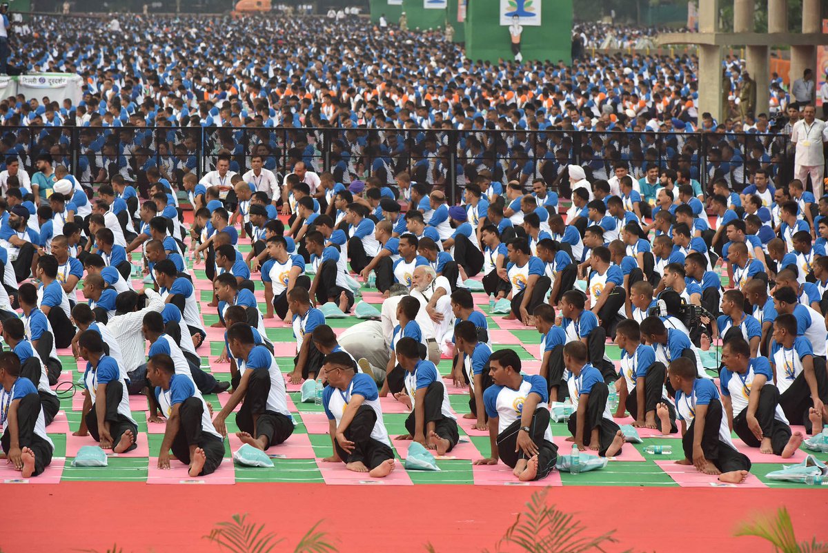 PM Shri <a href="/narendramodi/">Narendra Modi</a> participating in the mass yoga demonstration at the Capitol Complex, Chandigarh. #YogaDay