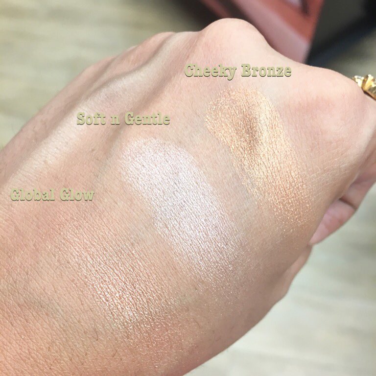 kriti2126's tweet photo. #Highlighters by @MACcosmetics #newlaunch #MacMineralize #SoftnGentle #GlobalGlow #CheekyBronze 😍 #Swatches https://t.co/jmMtokf020