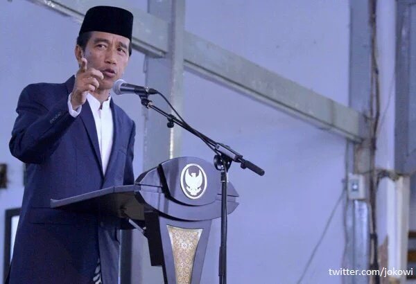 silvy_lim's tweet photo. HAPPY BIRTH DAY MR @jokowi  for 55years smoga panjang umurnya sehat selalu ya pak https://t.co/7pz7q9jBRO