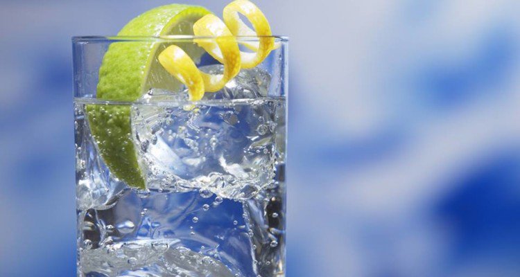 foodanddrinksco's tweet photo. Love gin? Then you'll want to try out our quiz to find out which Scottish gin suits you best
https://t.co/2oyBjWLyNL https://t.co/LQ4fmaw9NO