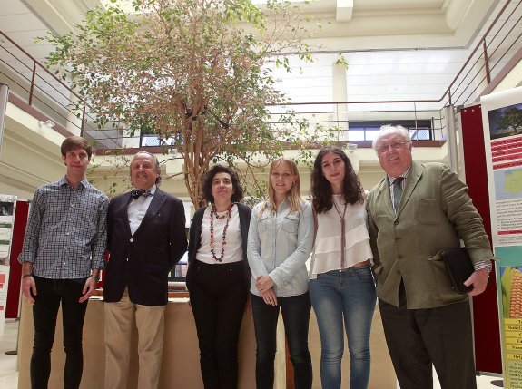 Habló sobre las causas y consecuencias del retraso de la maternidad en el siglo XXI.