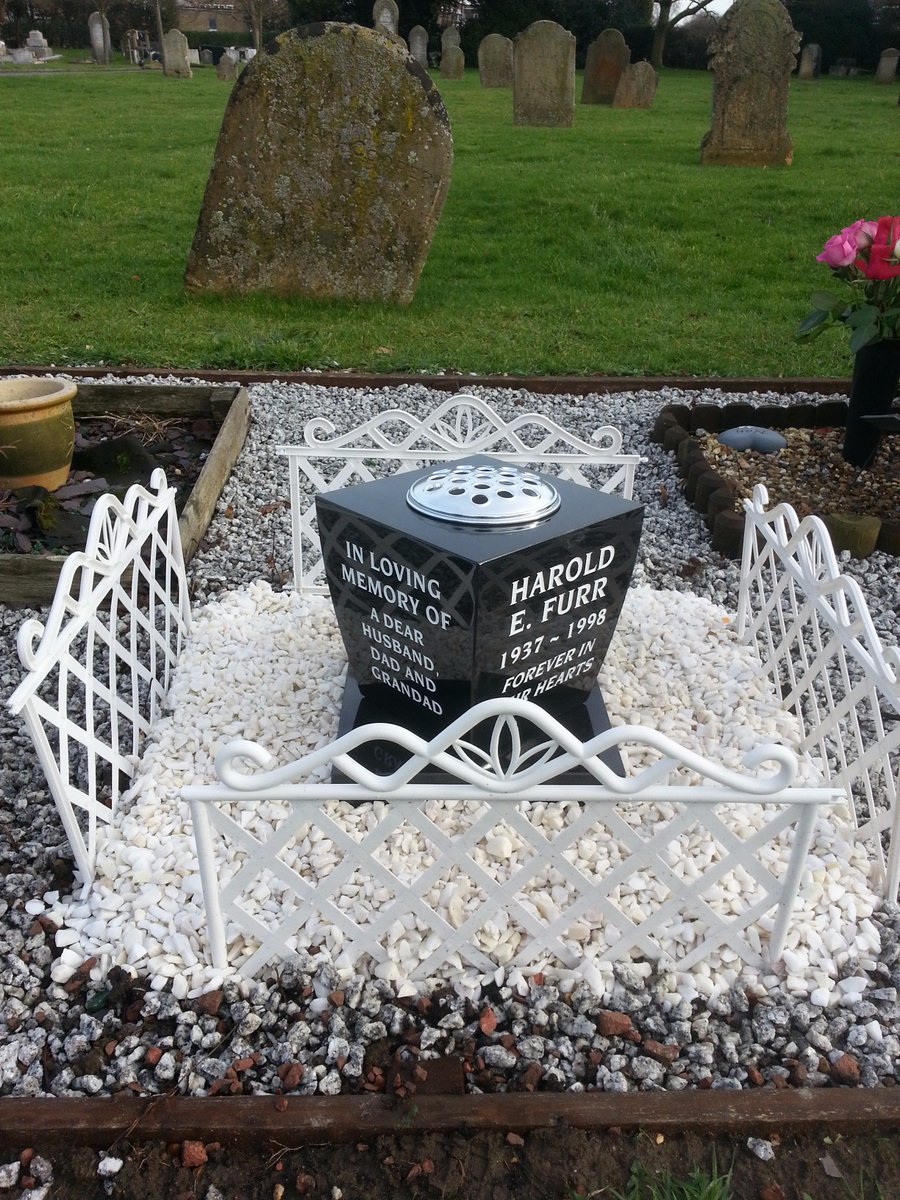 W K Memorials On Twitter Wkmemorials Vase Beautiful Granite