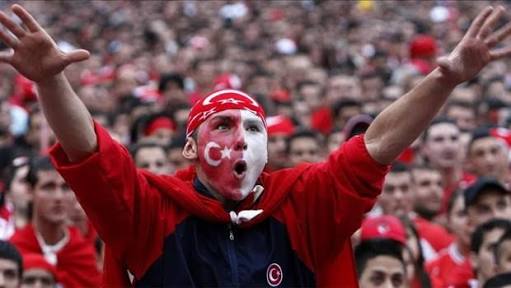 #AMilliTakım #TUR #EURO2016  Haydi TÜRKİYE..Her zaman ve Her yerde seninleyiz.. 
#BizBittiDemedenBitmez