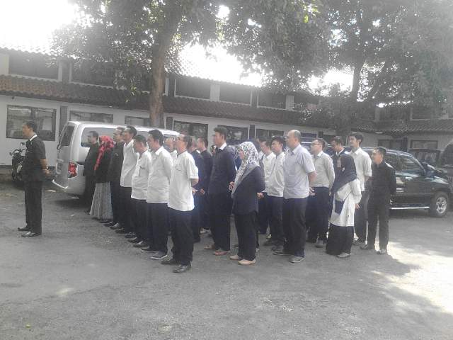 fuadanol's tweet photo. @DediMulyadi71 @dkk_purwakarta apel siang dinkes tgl 21062016 https://t.co/7PYz0rnXmM