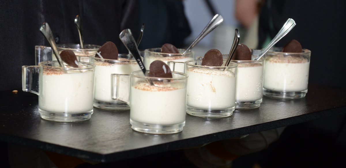 Gourmet_R's tweet photo. Beat the mid-week blues with the yummilicious Baileys Chocolate Mousse with coffee dust from #WhiteGloveCatering! https://t.co/G6F8ydN6h5