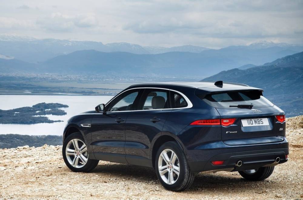 landroversl's tweet photo. ONLY 24 days to the Grand &amp; Exciting opening!!!
<F-Pace Launch>
Are you ready for this breathtaking experience? https://t.co/zuzgFTC64g