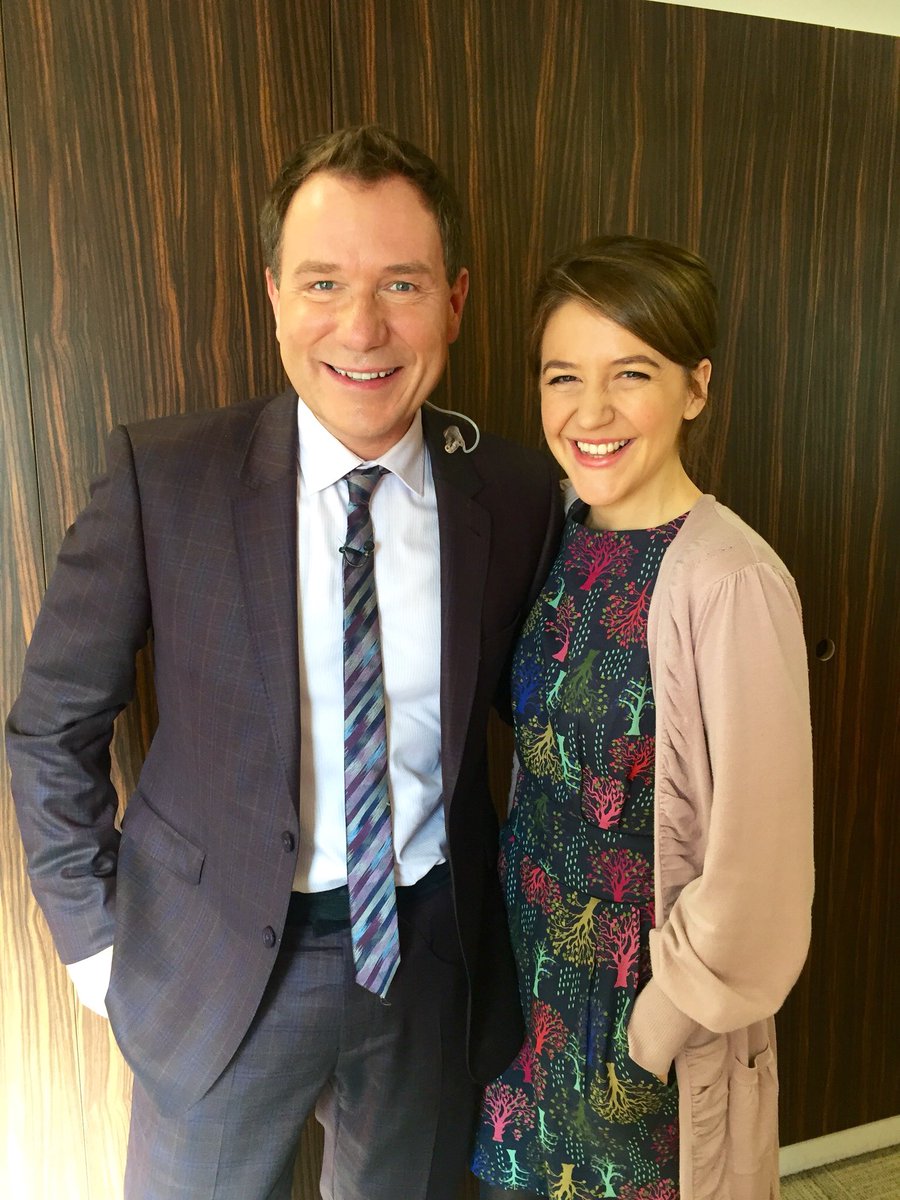 RichardAArnold's tweet photo. It's .@GameOfThrones star @WhelanGemma @GMB with @susannareid100 &amp; @kategarraway in ten! #GameofThrones #GMB https://t.co/9Ro3z544A8