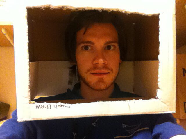 AStartShow's tweet photo. Found this photo from 2011 when I was bored at work. There is more to this, need to find the other photo! #boxrobot https://t.co/ZDyMrM4516