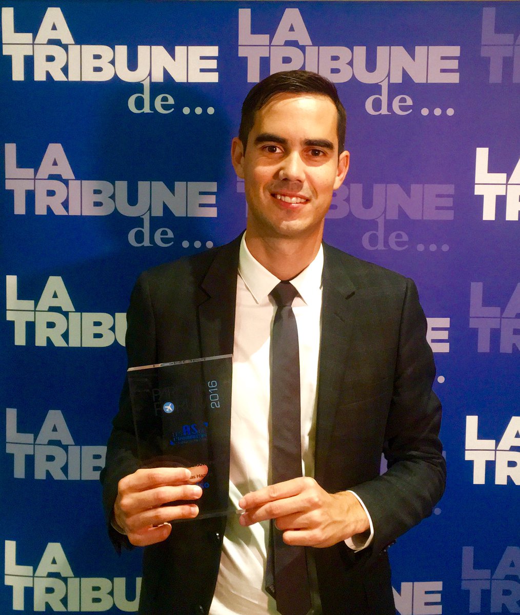 nicolashazard's tweet photo. Heureux d'avoir reçu le Grand Prix 2016 de La Tribune, pour la start-up innovante ds le domaine aéronautique #calso https://t.co/tEgPXVCvqy