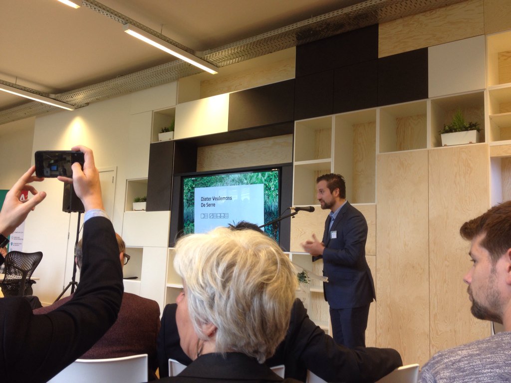 Fier op mijn poulains van <a href="/CityCubes/">CityCubes</a> die nu de Serre zullen uitbaten in de #startupvillageantwerpen <a href="/THINKwpeople/">THINK with people</a>