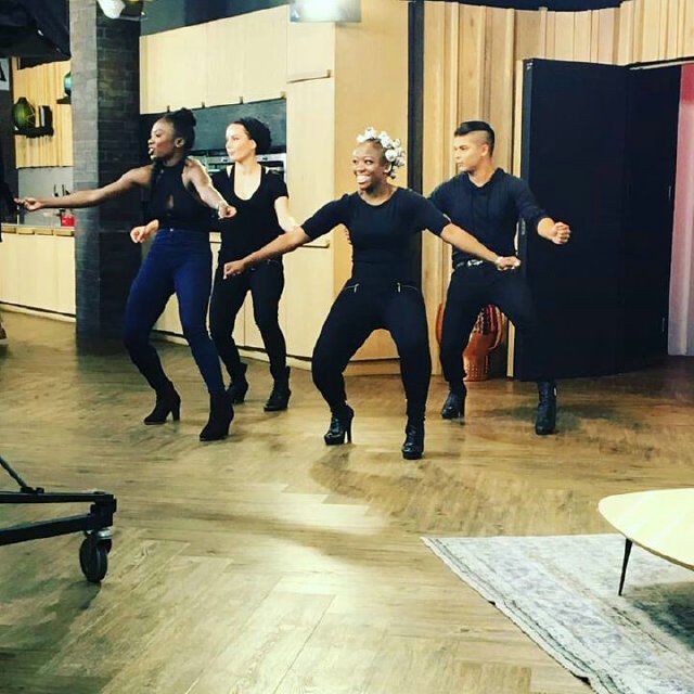 edenofstyle's tweet photo. @afternoonexpress @takkies dance routine live mama https://t.co/JsBt8XVgvO