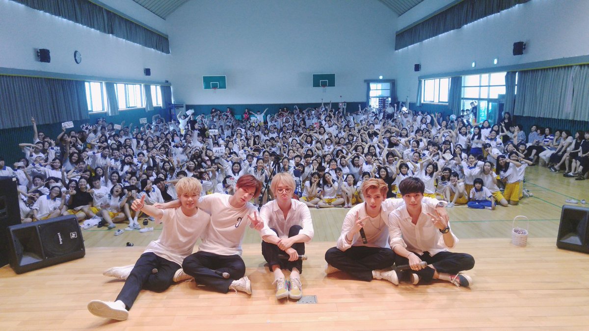 IMFACTofficial's tweet photo. [임팩트] 진주에서의 스쿨어택을 모두 끝마쳤습니다! 
크게 응원해주시고 함께해주신 진주여중학생여러분 감사합니다♥
#IMFACT #임팩트 #스쿨어택 #진주 #진주여중 #감사합니다 https://t.co/nhvIsGPf9D
