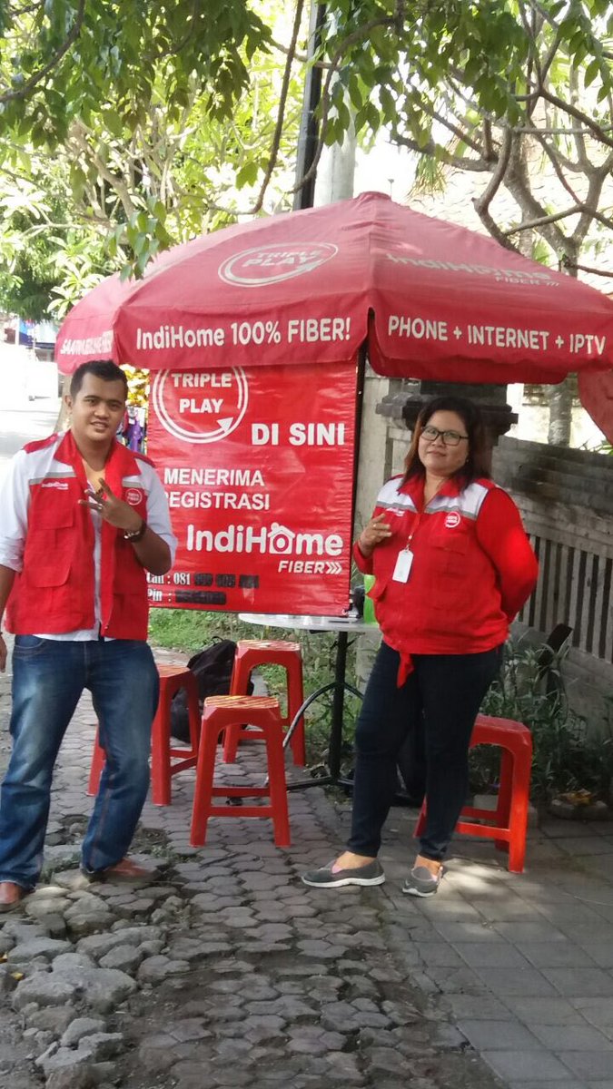 sutrianivip's tweet photo. @parwi66 @_funtastic5_ #TelkomFuntastic5 #DPSTREG5 #OT semangat para AVENGER dalam mencari pelanggan di  lokasi OT https://t.co/RK8EWXfXzF