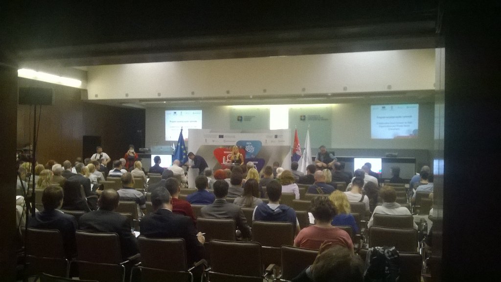 NeerTeam_secoEP's tweet photo. Presentation of the science and economy cooperation program https://t.co/GJLSn5kAvY
