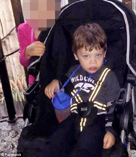 Dare_2_Believe_'s tweet image. I would like to ask everyone to plz pray for the Graves family today they will lay to rest their 2 yr old son Lane