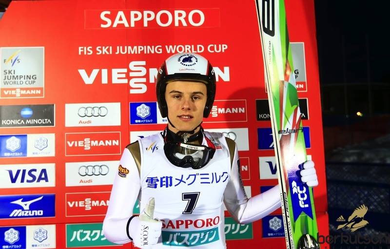 MVPsportCZ's tweet photo. Skokan na lyžích Tomáš Vančura děkuje NADACI SYNOT za podporu pro sezónu 2016/17. #Synot #SkiJumping https://t.co/pMegOFM6kH