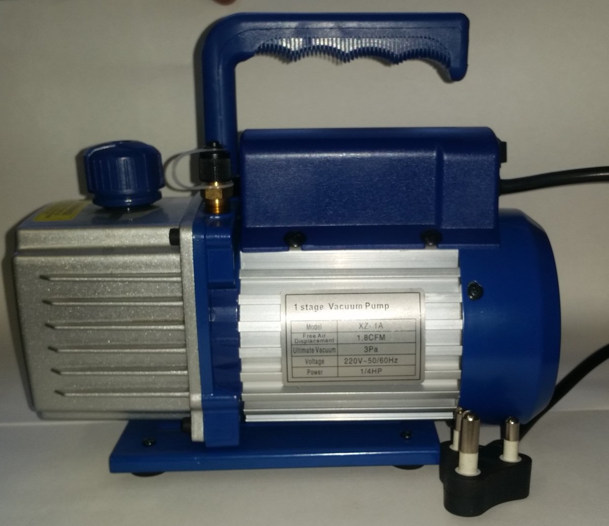 Stratelec_cc's tweet image. #Stratelec #vacuum #pumps give us a call on 011 493 5400