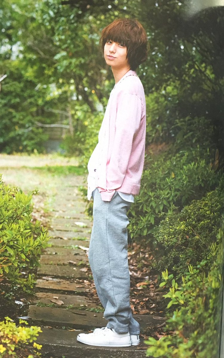 kei90622's tweet photo. 伊野尾ちゃんの笑顔や
のほほんとしたテキトーっぷり。
面白くて大好きだよ。
けど体には気をつけてね。
1年後もこうやって祝えたら嬉しいな。

誕生日おめでとう。
いつも笑顔をありがとう https://t.co/KaX9Z51Sg3