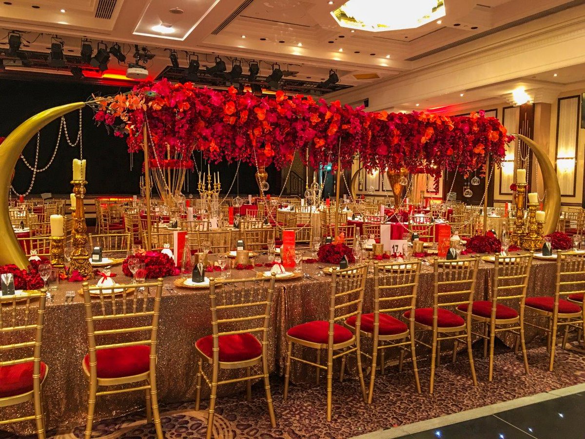 We love happy customers - "As soon as we saw the decor on the day we got the "Wow" factor" bit.ly/28INGzq