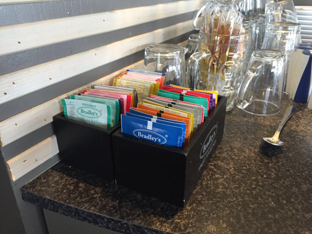 Let's play golf and drink tea! @Dorpswaard Bradley's tea via #hsbhaaften #tea #thee