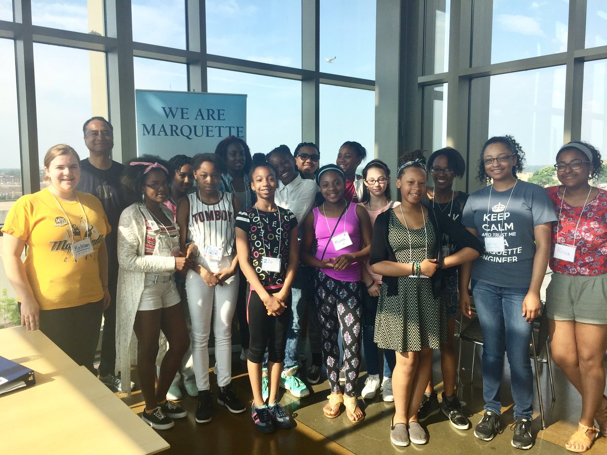 <a href="/heirlab/">HEIR Lab</a> Co-Robots for @CompuGirls teaches girls to use technology to address social justice nsf.gov/discoveries/di…