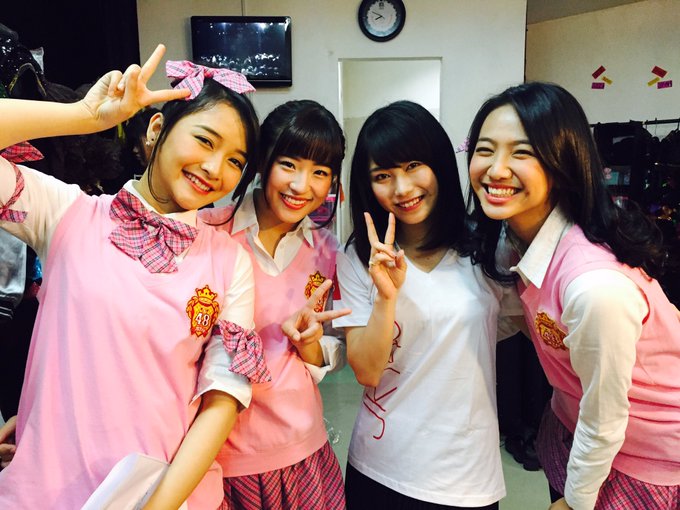 View image on Twitter