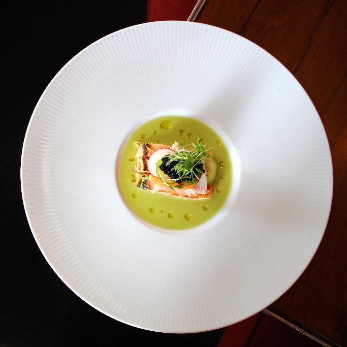 RestoDecca77's tweet photo. Le mélange idéal entre saveurs et couleurs, pour vous offrir une expérience culinaire hors du commun! 👌🏼 #Decca77 https://t.co/C8i08iYxFR
