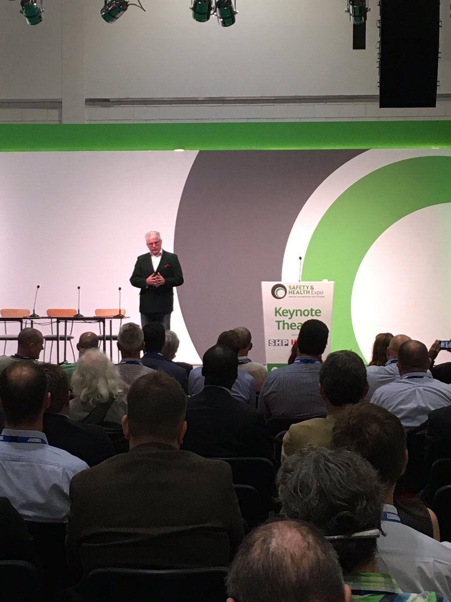 Colonel Tim Collins OBE takes to the stage <a href="/SHExpo/">Safety & Health Expo</a> keynote theatre - standing room only! #keynote