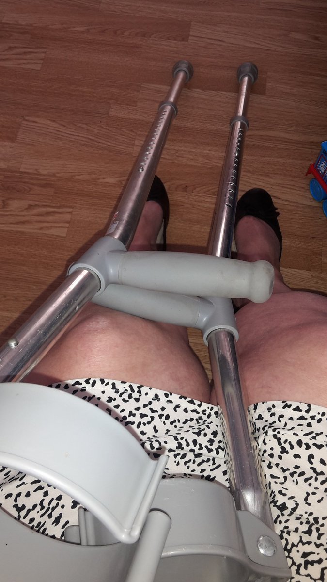 Fern1Nikki's tweet photo. Latest fashion accessories lol.. https://t.co/dXqVT125Mr