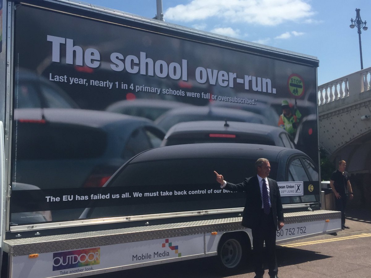Nigel_Farage tweet picture