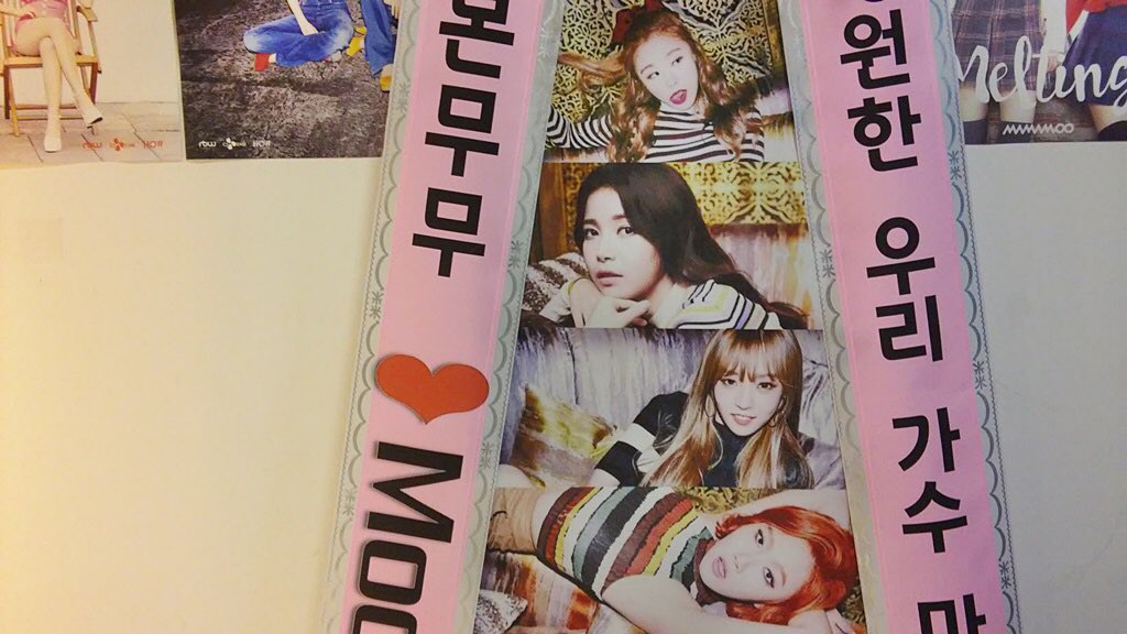 Mamamoo_JPfans's tweet photo. *2周年米花輪企画*
#MAMAMOO #마마무 #2YearsWithMamamoo
#마마무2살돼쪄염
from MooMooJapan(일본무무)
ご参加の皆様と文章、画像案を下さった方々に感謝感謝です! https://t.co/c4Ns2U6kPE