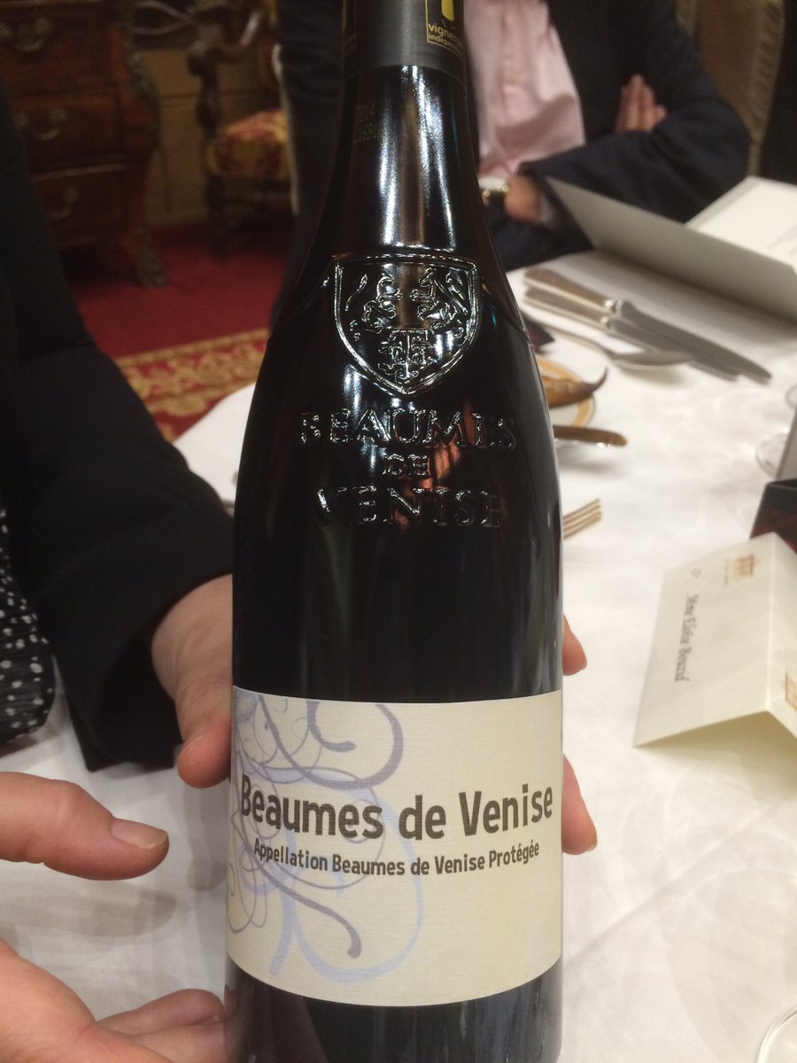 La nouvelle bouteille officielle de l'AOC <a href="/beaumesdeV/">Beaumes-de-Venise</a>