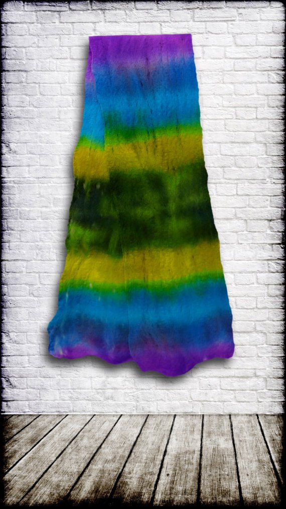 Elevated_Fibers's tweet photo. Colorful Hand-dyed Cobweb Felt Scarf - 100% Rambouillet wool https://t.co/gYoZSQvVpF #Colorfulscarf #craftshout #F4F https://t.co/RKT73ZSIu9