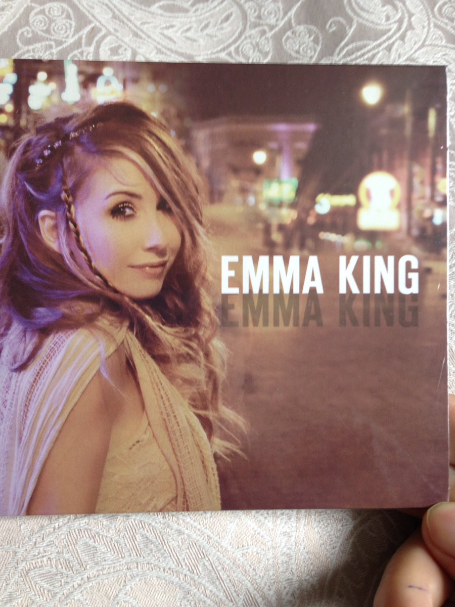 TonyHinchliffe's tweet image. Finally bought @emmakingmusic debut album, it's brilliant! Can't stop listening to it! #hullandproud
