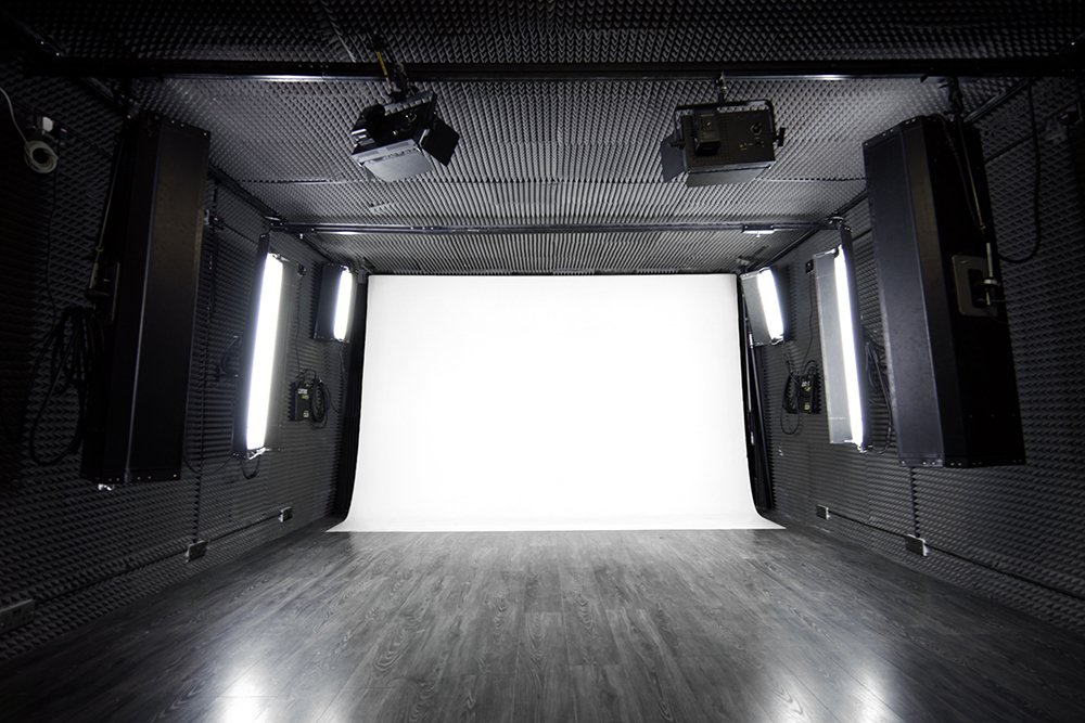 photo_studiohre's tweet image. ❤️  this weeks #STUDIOOFTHEWEEK @Chromacoder in Shoreditch! Multiple cove &amp;amp; soundproofed! photo-studiohire.com