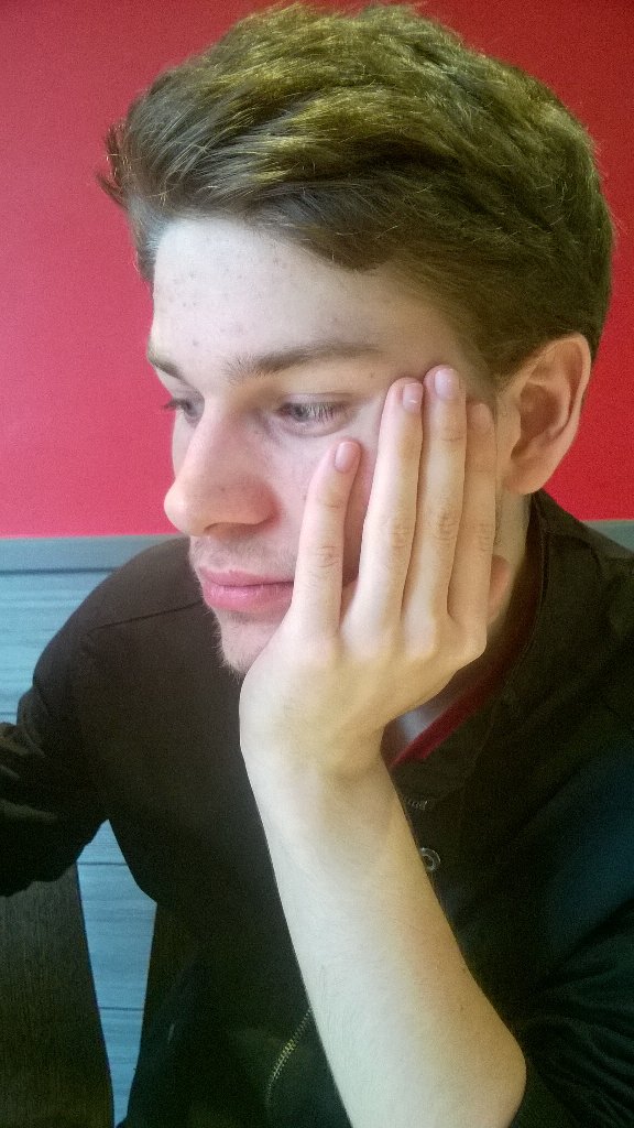 RohanStroud's tweet photo. pondering life #whatislife #42 #livelifelong https://t.co/m2eSjAeigp