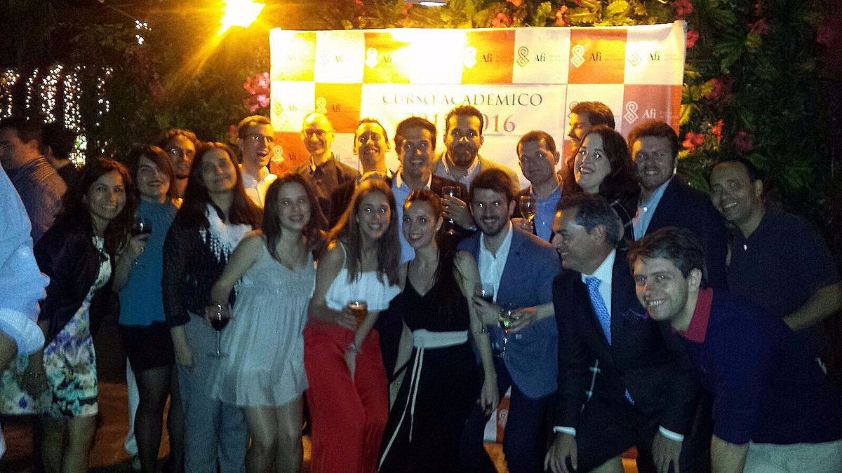AfiGlobalEdu's tweet photo. Fiesta Fin de Curso Académico 2015-2016 @Afi_Escuela https://t.co/4EcW7dtnaR