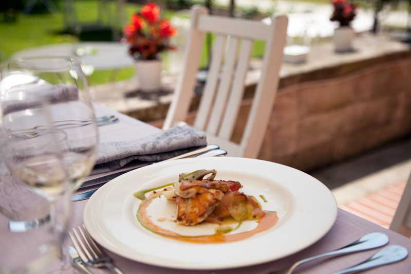 NaniArenas's tweet photo. ¡Es hora d saborear Santander! Lista de restaurantes para #foodies #Gastronomia #SantanderTI https://t.co/1vJ0HIyPDc https://t.co/lr6TYsF1vR