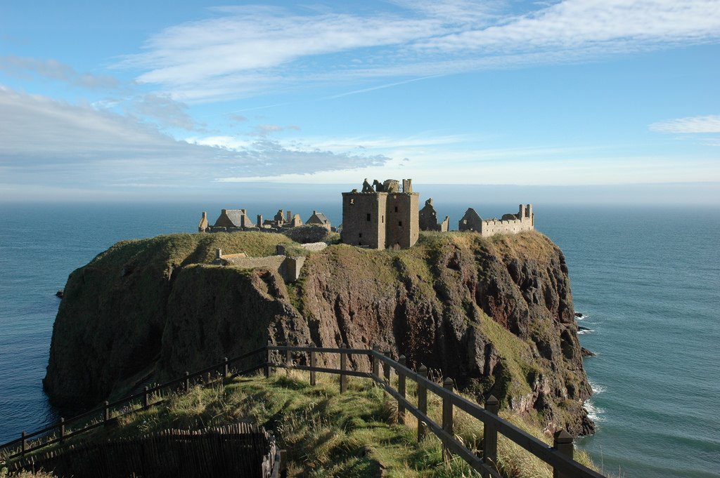 MigrationE_UK's tweet image. 10 Most Beautiful Castles in Scotland #UK #ScenicDestination #Travel ow.ly/NuBa301tfks