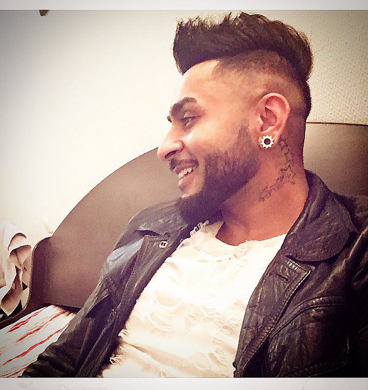 Kamal Raja ะฝะฐ ะขะฒะธัะตัั: Kamal Raja ะฝะฐ ะขะฒะธัะตัั: